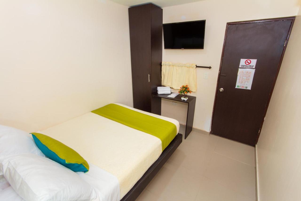 Azuan Suites Hotel By Geh Suites Cartagena Exterior photo
